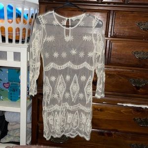 Cream dress. Only worn once!